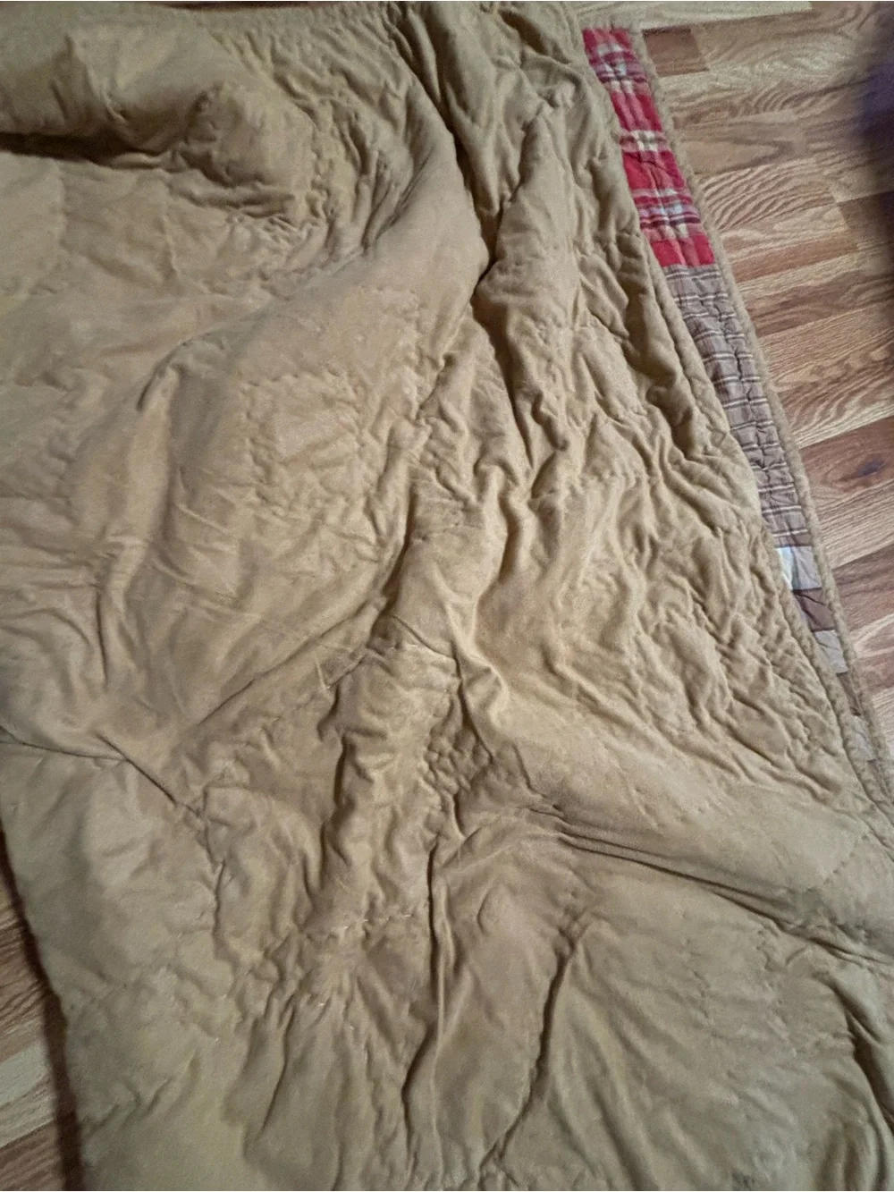 Vintage Woolrich Cream Patchwork Quilt with Brown Bears and Green Tree